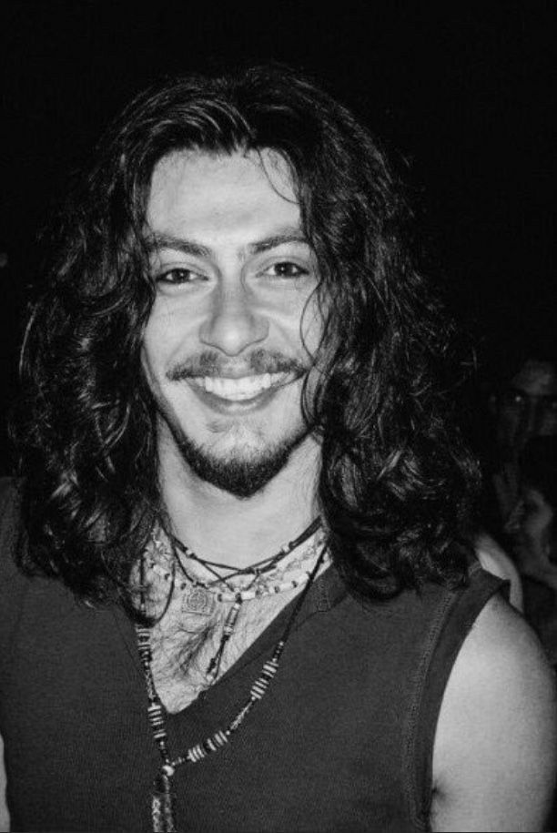 Öldüğüne en çok üzüldüğünüz sanatçı kim?