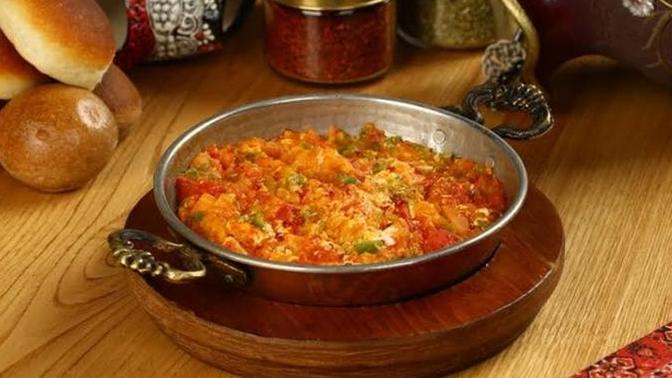Sitenin orta yerinde menemen yapsam kimler ekmek banmaya gelir?