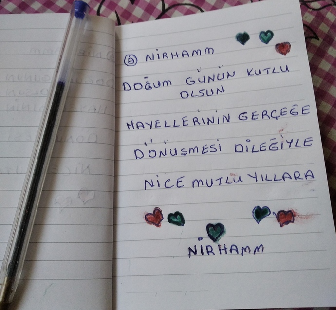 Bugün doğum günüm, bana ne söylemek istersin?