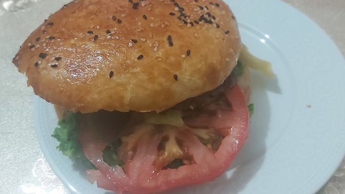 Ev yapımı burger sever misiniz?
