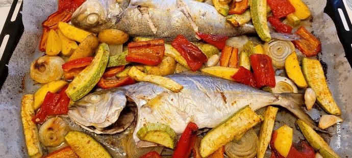 Senin tercihin Adana dürüm mü, çiğ köfte mi?