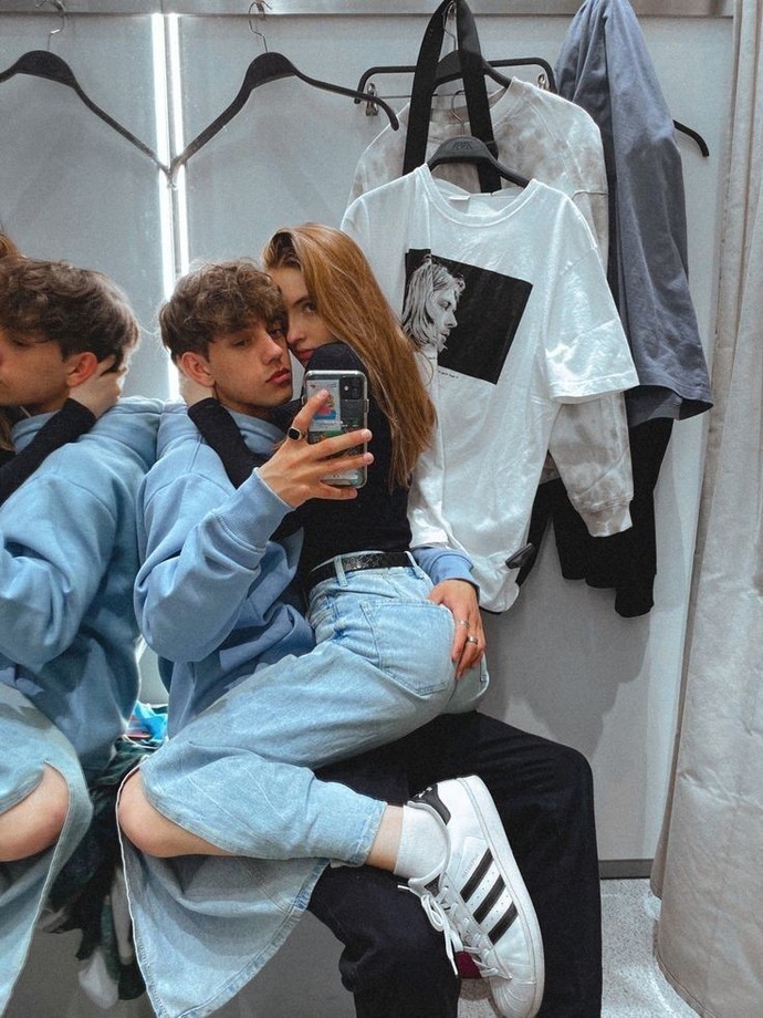 *-*