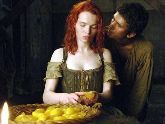 Perfume 2006 Koku filmindeki gibi hayvansal yağla kendi kokumuzu cikartabilir miyiz?