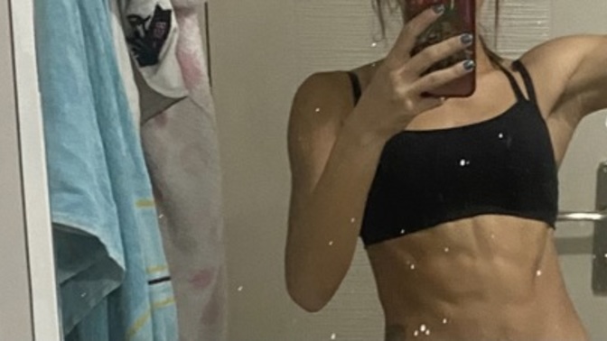 Fitnessa yeni başladım reformer pilates yapıyordum?