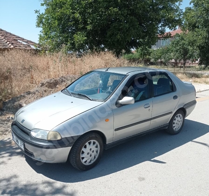 Ayağımızı yerden kesecek bir araba soyler misiniz ?