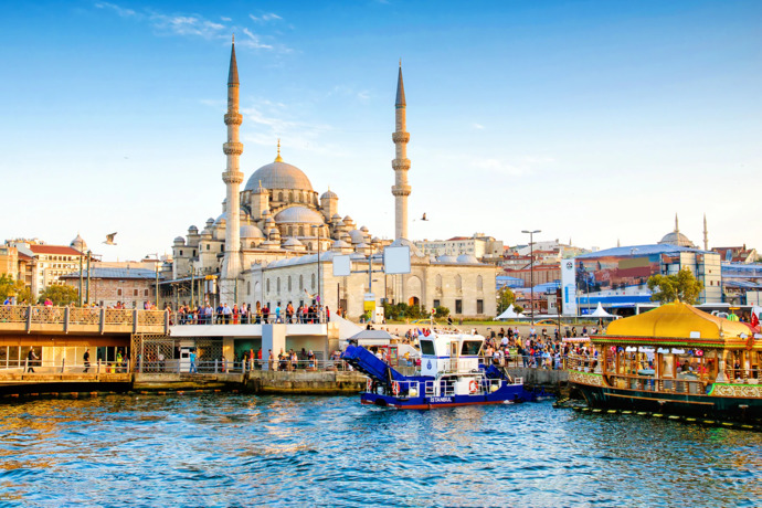 Dünyanın en mutlu 10 seyahat noktalarında İstanbul 9. sırada! İstanbuldakiler gerçekten mutlu mu?