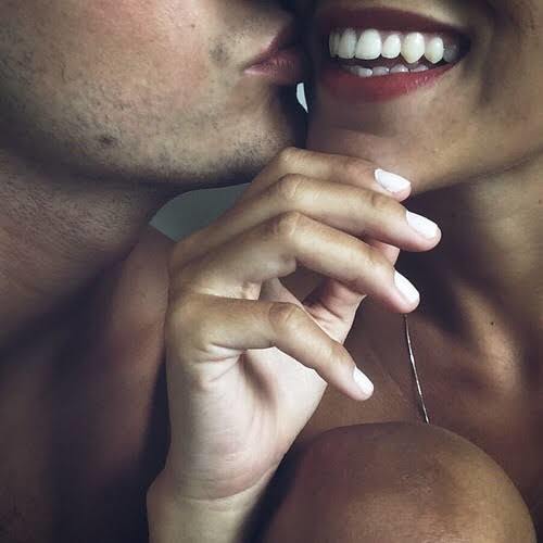 💋