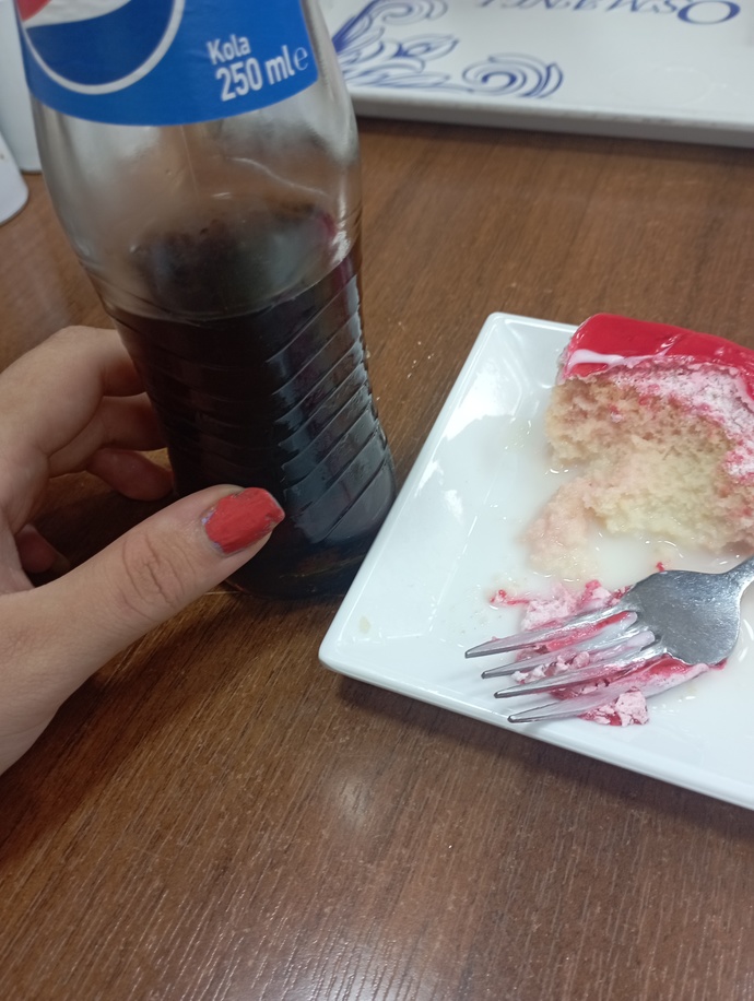 Instagramda bu durumları paylaşmak saçma mi sizce?