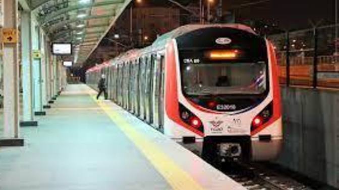 Marmaray'da LGBT hakkında çekilen reklam filmi sosyal medyada gündem oldu! Filmi beğendiniz mi?