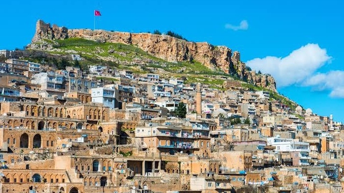 Yaşadığınız yerin ismini söylemeden meşhur bir şeyi ile anlatabilir misiniz?