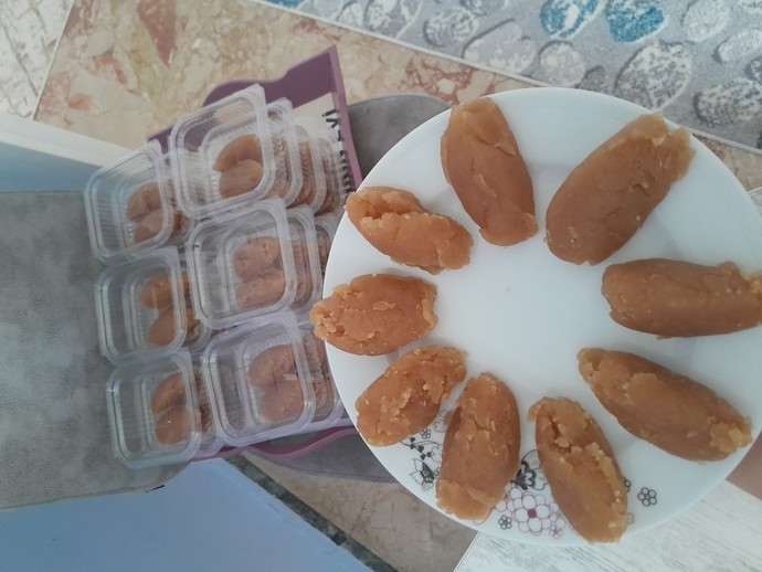 İrmik helvasını mı yoksa un helvasını mı daha çok seversiniz?