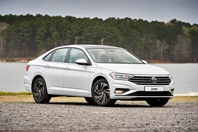 Wolswagen Jetta mı Volvo S60 mı?