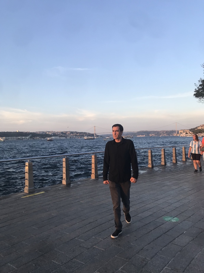 Dünya Yürüyüş Günü’nde #BirAdımÖne attığın fotoğrafını paylaş, 250 TL hediye çeki kazan! Bir adım atsam hayatım değişecek dediğin şey ne?