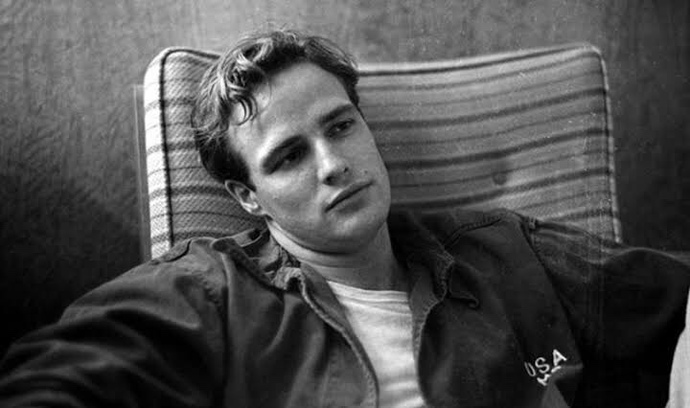 Marlon Brando mu yoksa Brad Pitt mi?