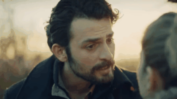 Reddettiğin birinin senden vazgeçtiğinde gözüne daha çekici geldiği oldu mu?