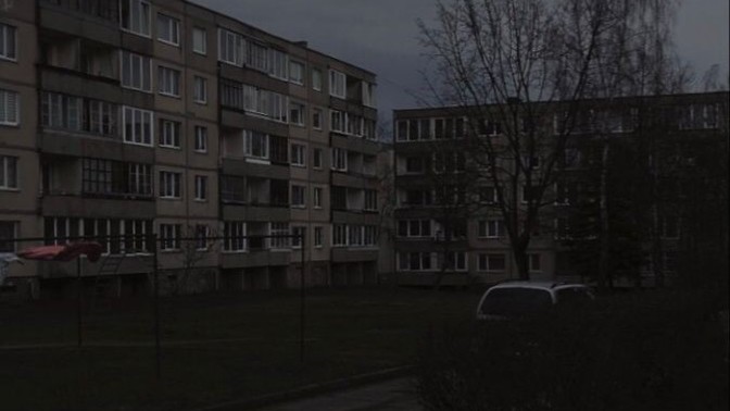 Bulutlu, kapalı havalardan nefret ediyorum. Siz sever misiniz?