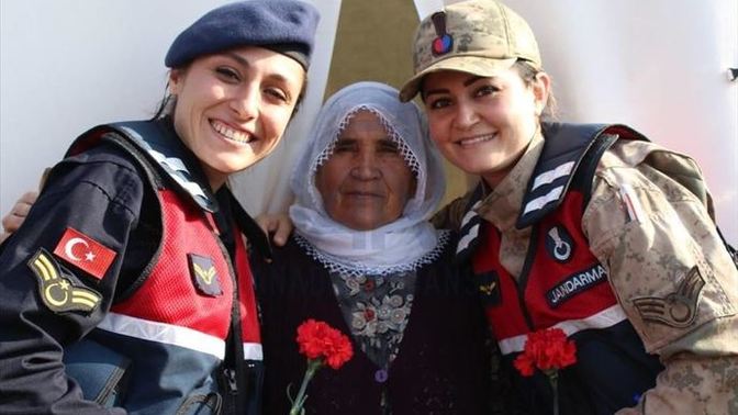 Jandarma olmak için ne yapmak gerek? Üniversite gerekiyor mu?