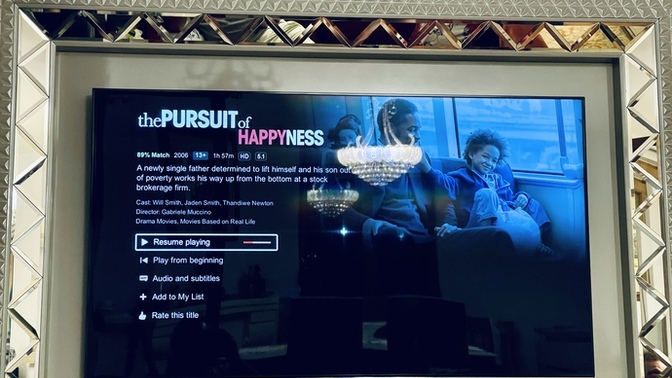 Bu gece film 🎥 izleyecek misin, ya da hangi filmi izledin, ya da  🤪 izlemeyi düşünüyorsun?