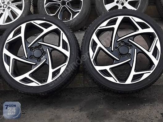 Beyaz VW Polo araç için en güzel jant hangisi?