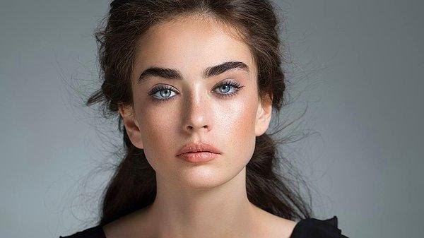Makyaj yapmayınca hasta mısın diye sorarlar mı?