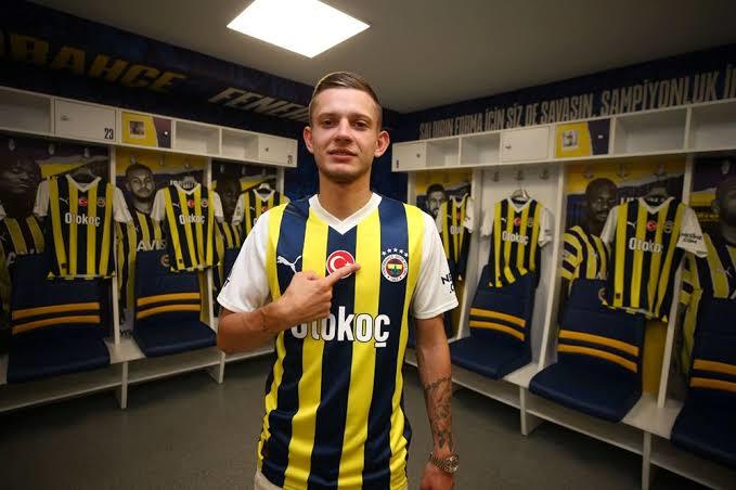 Fenerbahçede ki favori yabancı futbolcunuz hangisi?