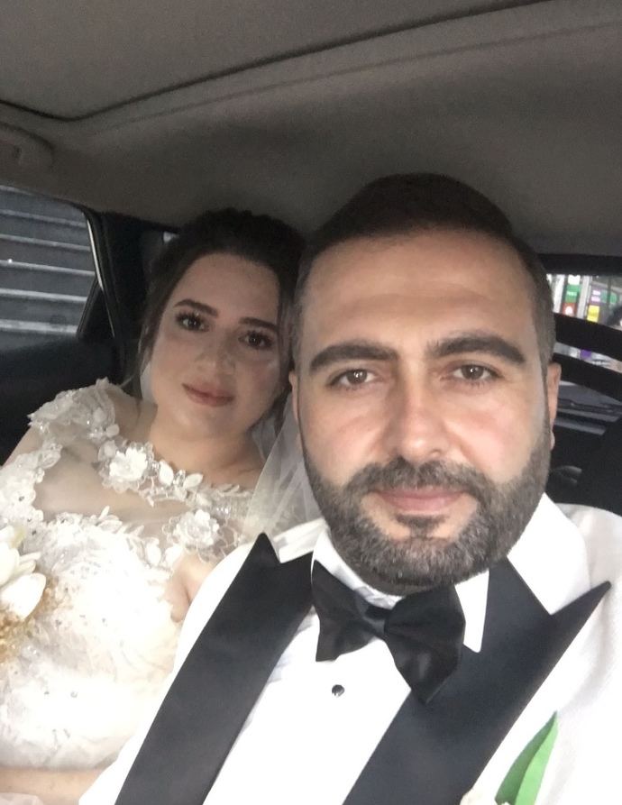 Ablanızın düğünü oldu. Bir hayırlı olsun yok mu?