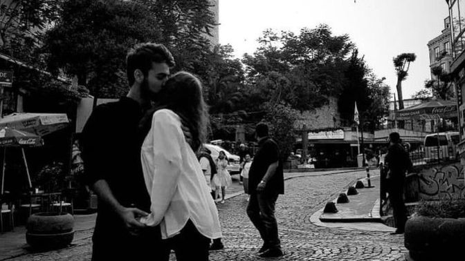 Sevdiğin kız/erkek senden ayrıldıktan sonra başkasıyla mutlu olabilir mi?