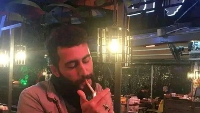 Erkeğe sigara icmek yakisr mi?