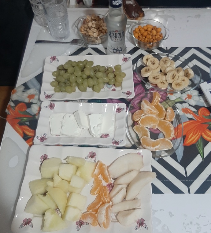 Cumartesi gecesi klasiğiniz var mı?