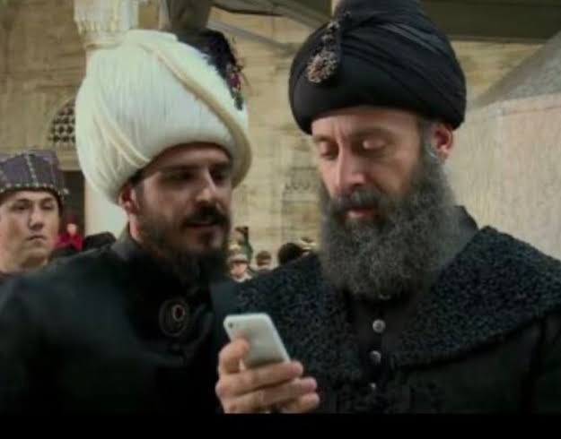 Çevrimiçi, okundu bilgisi kapalı olan karşı cinse güvenir misiniz?