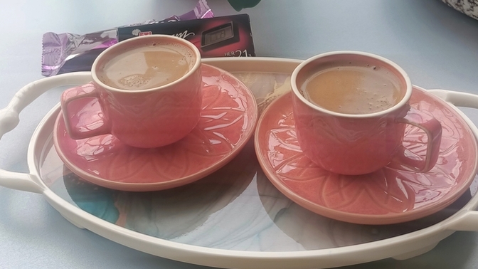 Dünya kahve gününde benimle Türk kahvesi içmek isteyen var mı 😄?