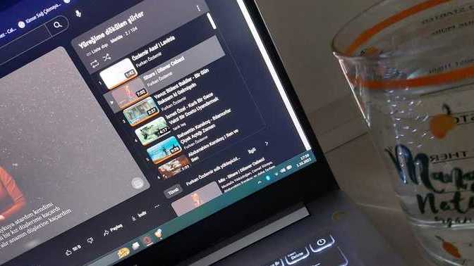 Gün içinde ortalama kaç bardak su içersiniz?