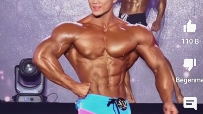 Bu mankenler hep steroid mi?