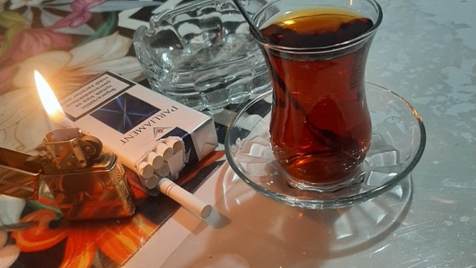 Tek başına eğlenmek delilik midir?