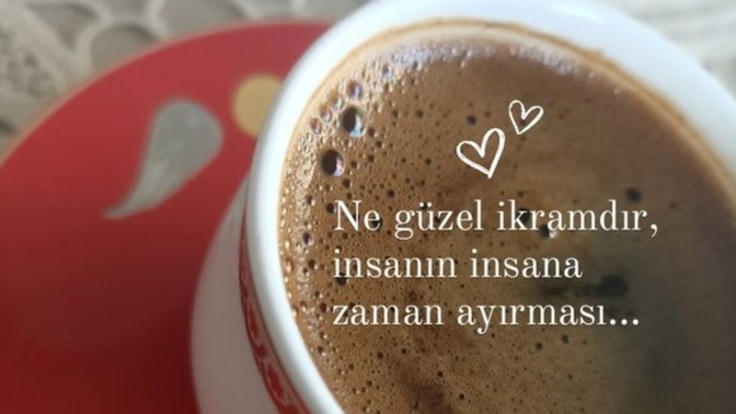Sabah uyanınca kafanızda çalan bir şarkınız var mı?