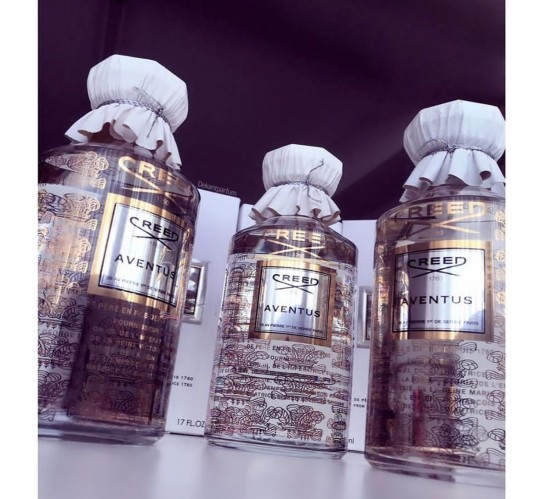 Parfüm alana deodorant bedava olmalı mı?
