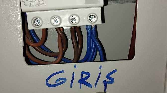Fırın çalışınca ana sigorta atıyor, neden?