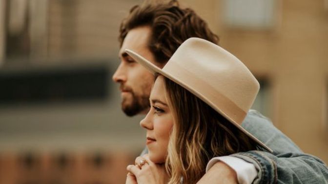 4 senelik sevgilim bana sürekli ilgisizsin diyor, bugüne kadar bunu sorun etmezdi acaba artık beni sevmiyor mu?