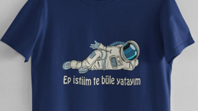 Şaka içerikli tişört giyer misiniz?