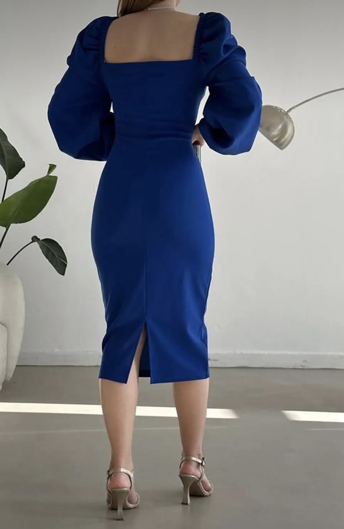 Bu elbiseye hangi saç modeli olur?