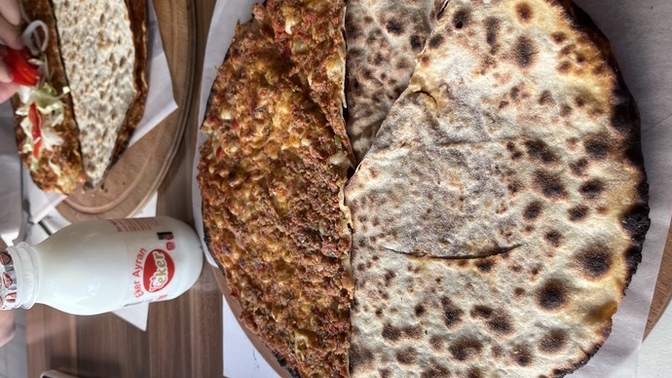 Lahmacun sever misiniz KS üyeleri?