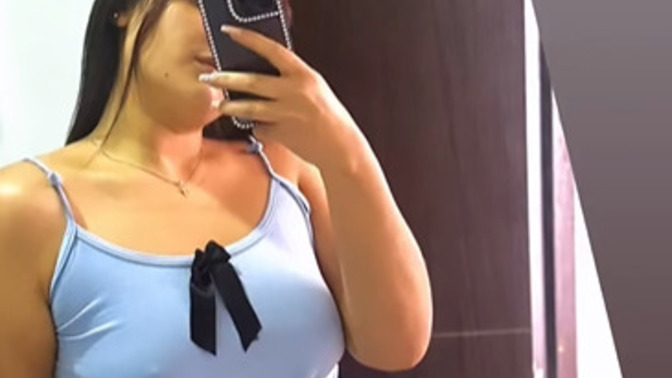 Ayna gördükçe fotoğraf çekme isteğiniz oluyor mu sizinde?