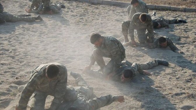 Askerlere daha ağır eğitim ve cezaların verilmesi gerekmez mi?