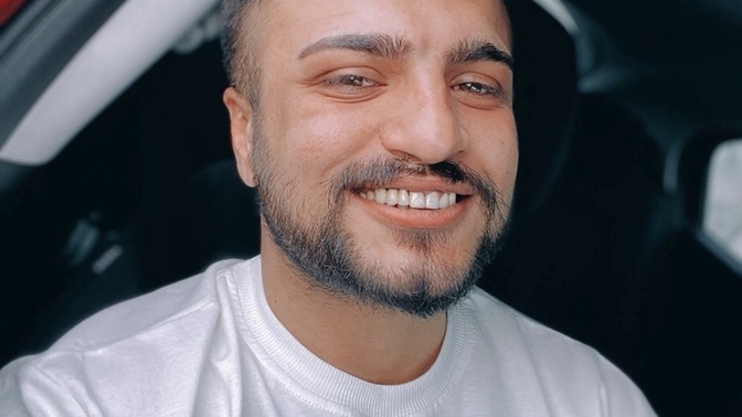 Ticaret yapıp battığında bile gülmeye devam edebiliyor musun?