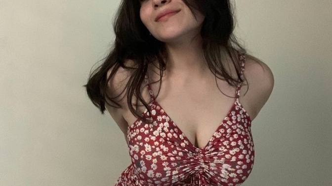 Seksi biri misin?