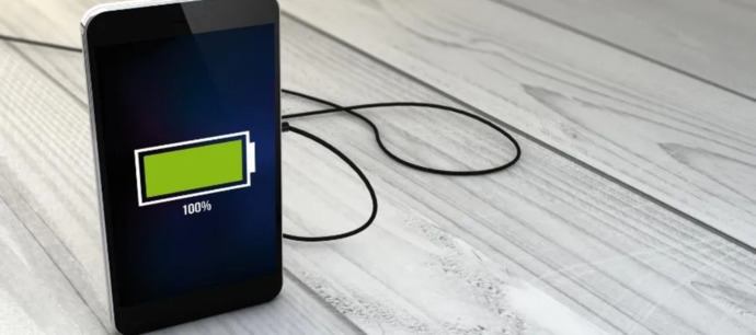 Telefonunuzun şarjı full olmadan evden çıkıyor musunuz?