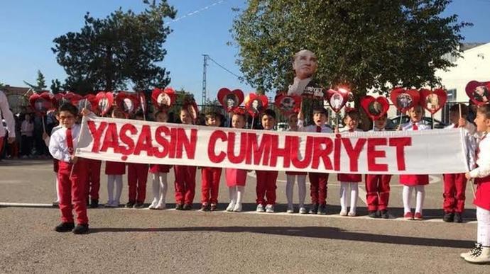 Öğrenciyken Cumhuriyet Bayramı törenlerinde görev almış mıydınız?