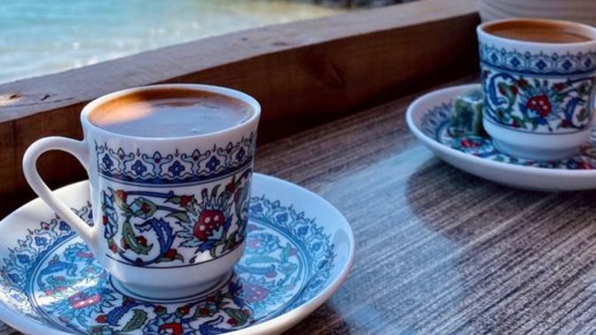 Sabah kahvesini kahvaltıdan önce mi yoksa sonra mı içersin?