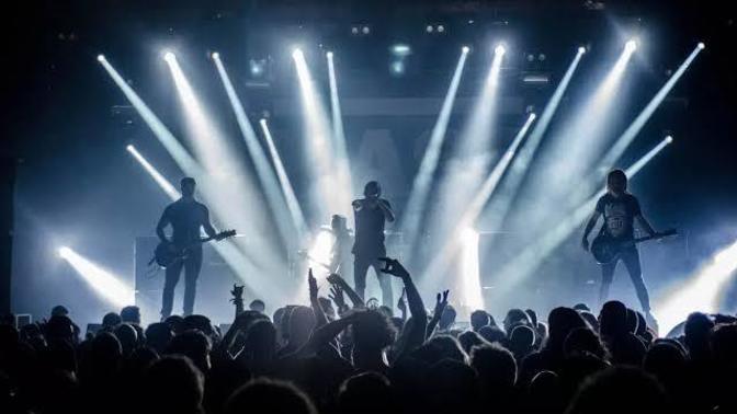Bir müzik grubu kuracak olsaydın ismi ne olurdu?