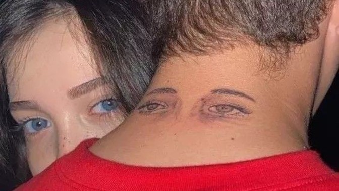 Sevgilinizin gözünü dövme yaptırır mıydınız ya da sizin için yapılsın ister miydiniz?